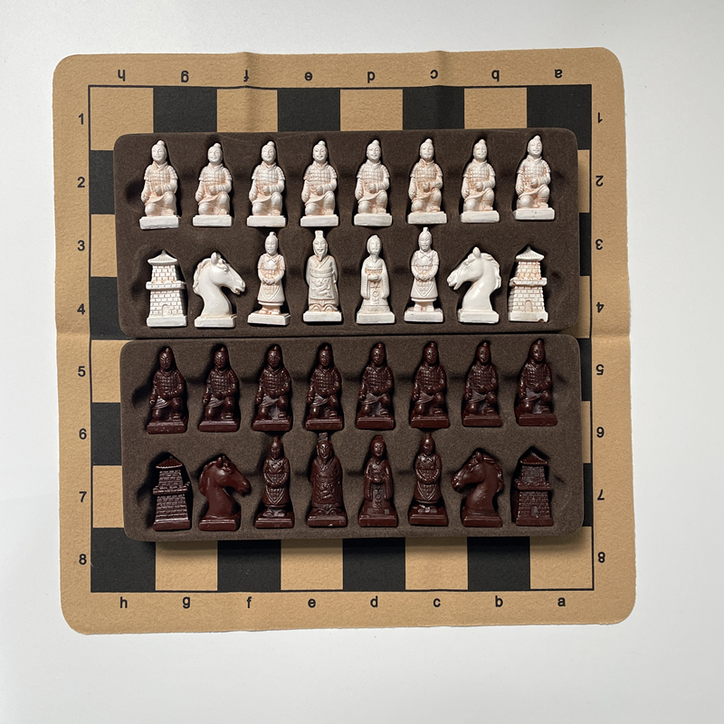 Board Game Quacks - New design of small-sized chess 3D