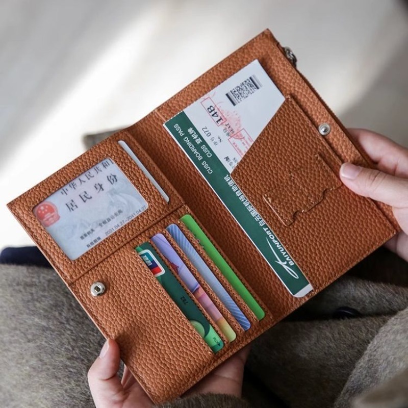 Leather Passport Holder Covers - Board Game Book avis et prix