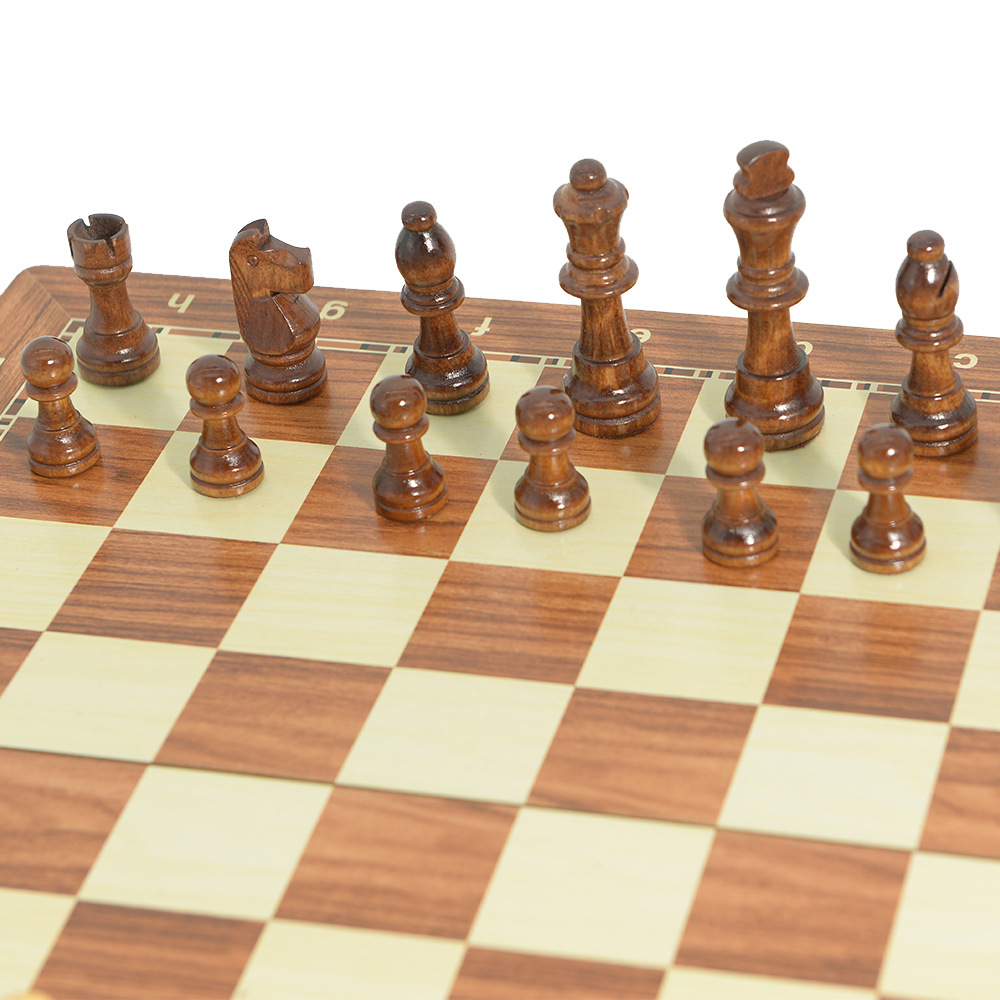 Magnetic Wooden Folding Chess  - Board Game Quacks avis et prix