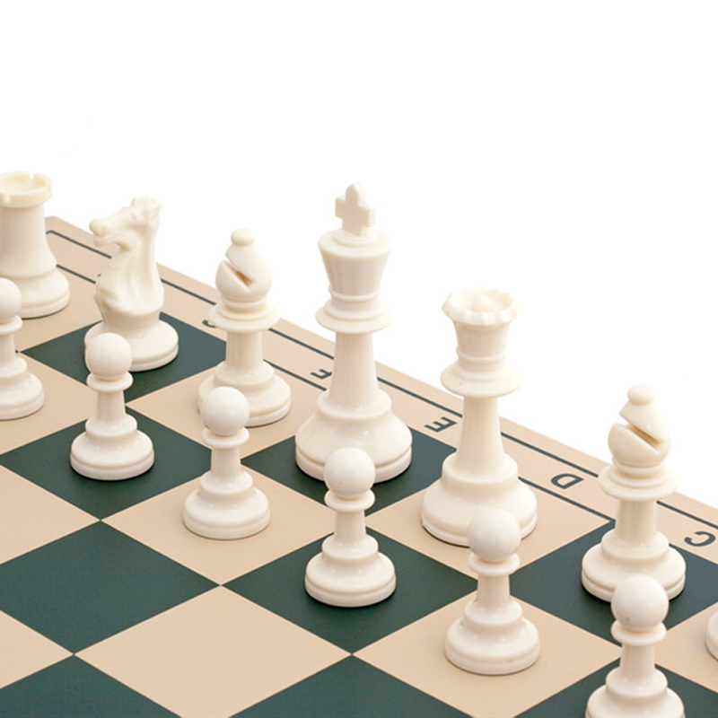 97mm Medieval Chess Set 35cm 4 - Board Game Quacks avis et prix
