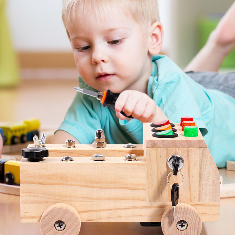 Wooden Montessori Busy Board S - Board Game Idea avis et prix