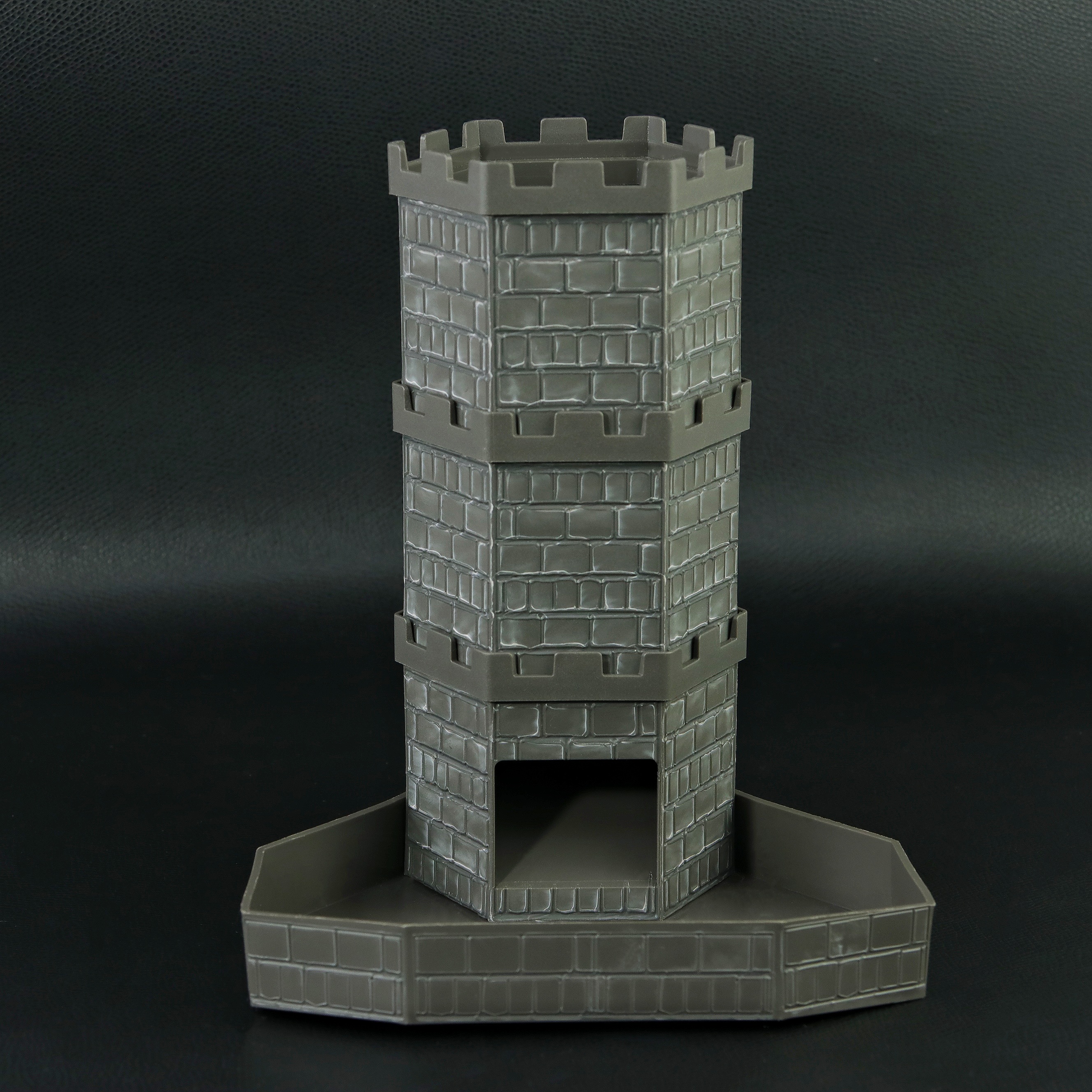 Dice Tower with Bricks Castle  - Dice Tower Wooden avis et prix